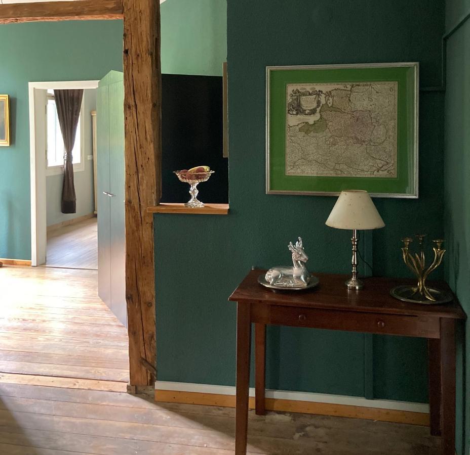 Jagdschloss Hummelshain B&B エクステリア 写真