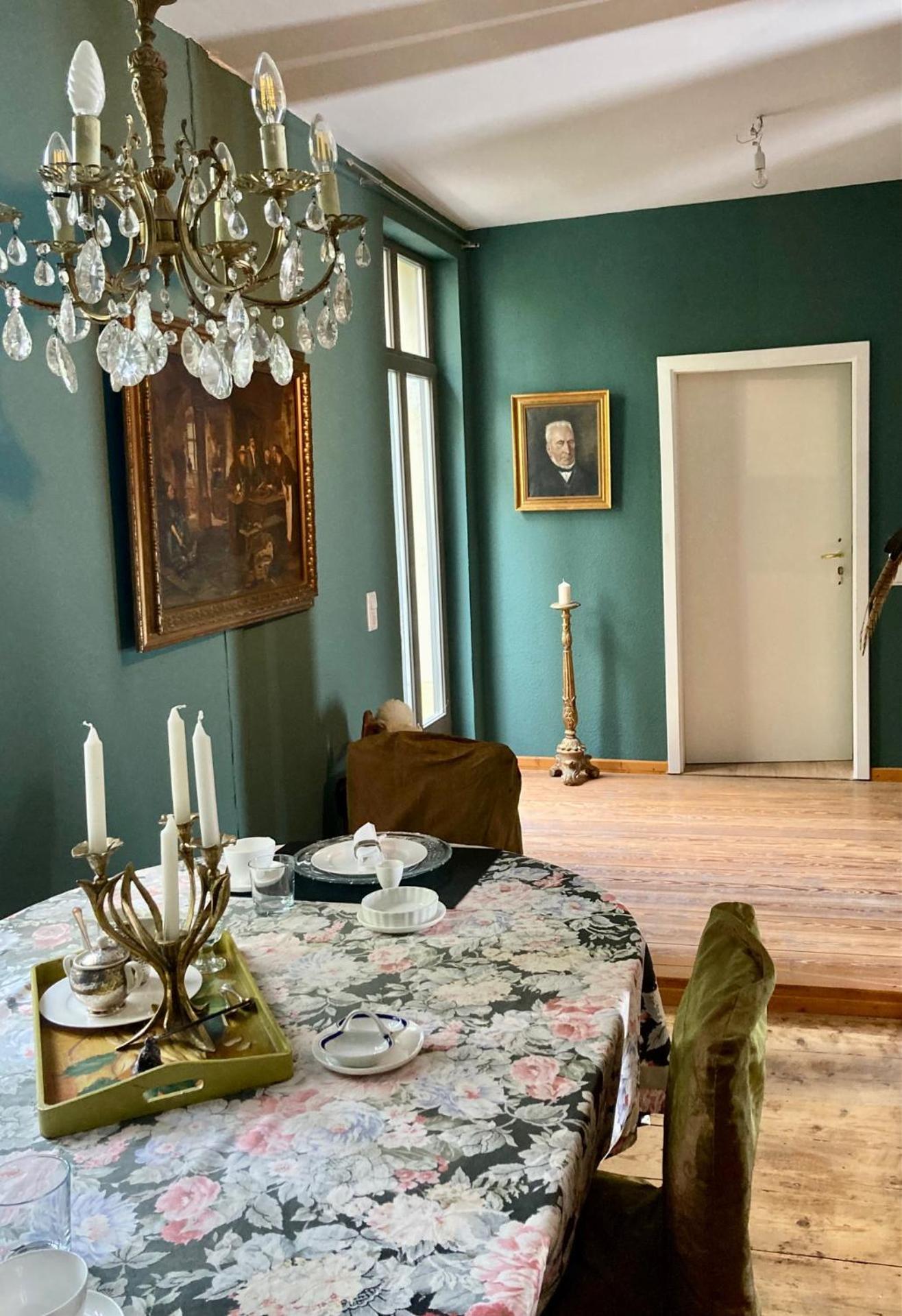 Jagdschloss Hummelshain B&B エクステリア 写真